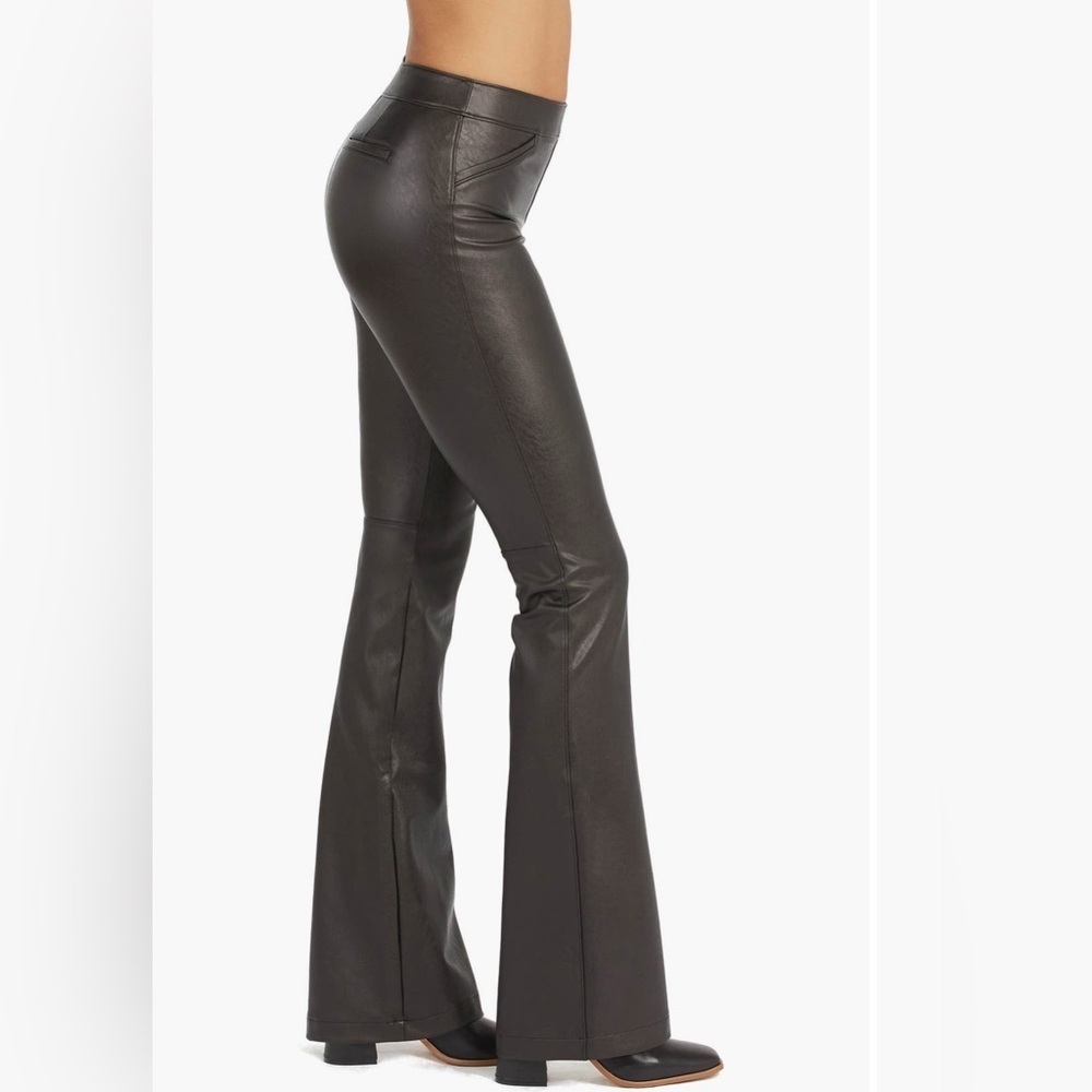 SPANX®
Faux Leather Flare Leg
Pull-On Pants XS - Picture 2 of 11
